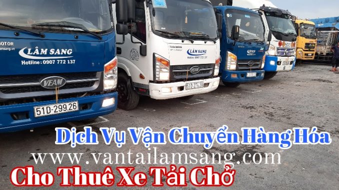 Xe tải chở hàng KCN Tân Bình