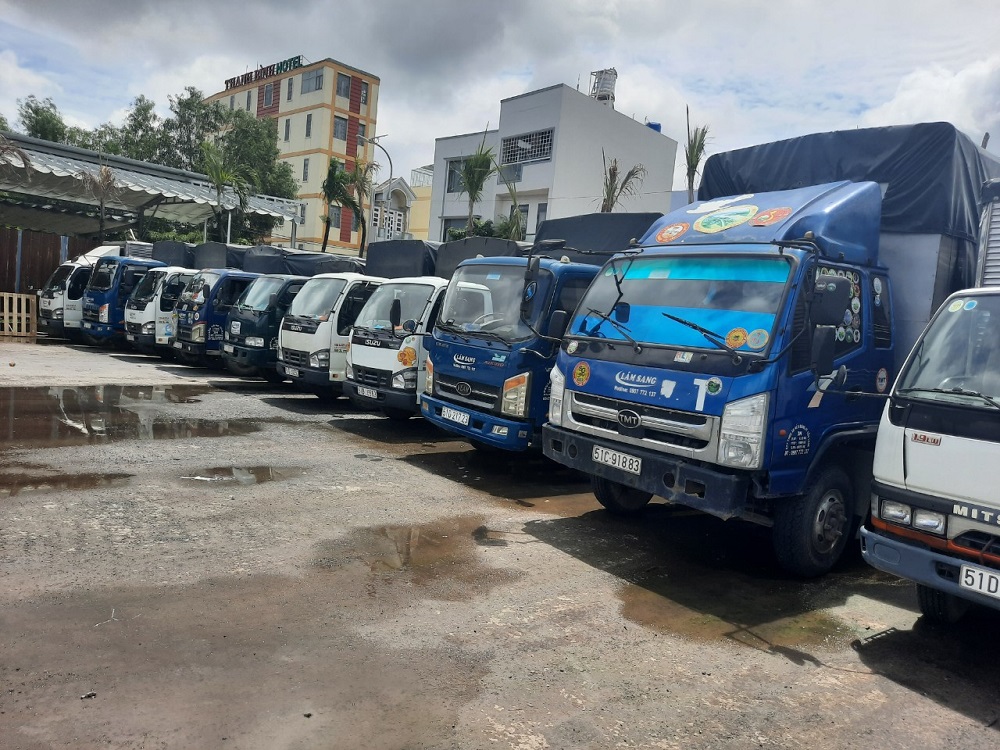 Cho thuê xe tải chở hàng KCN Tân Phú Trung